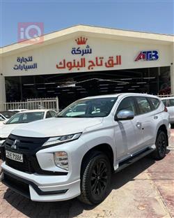 ميتسوبيشي باجيرو سبورت